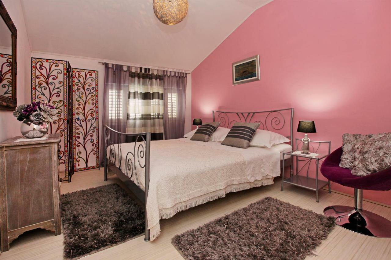 Apartment Ambroz เวลาลูกา ภายนอก รูปภาพ